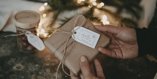 DIY Geschenkanhänger: Mit Liebe verpackt