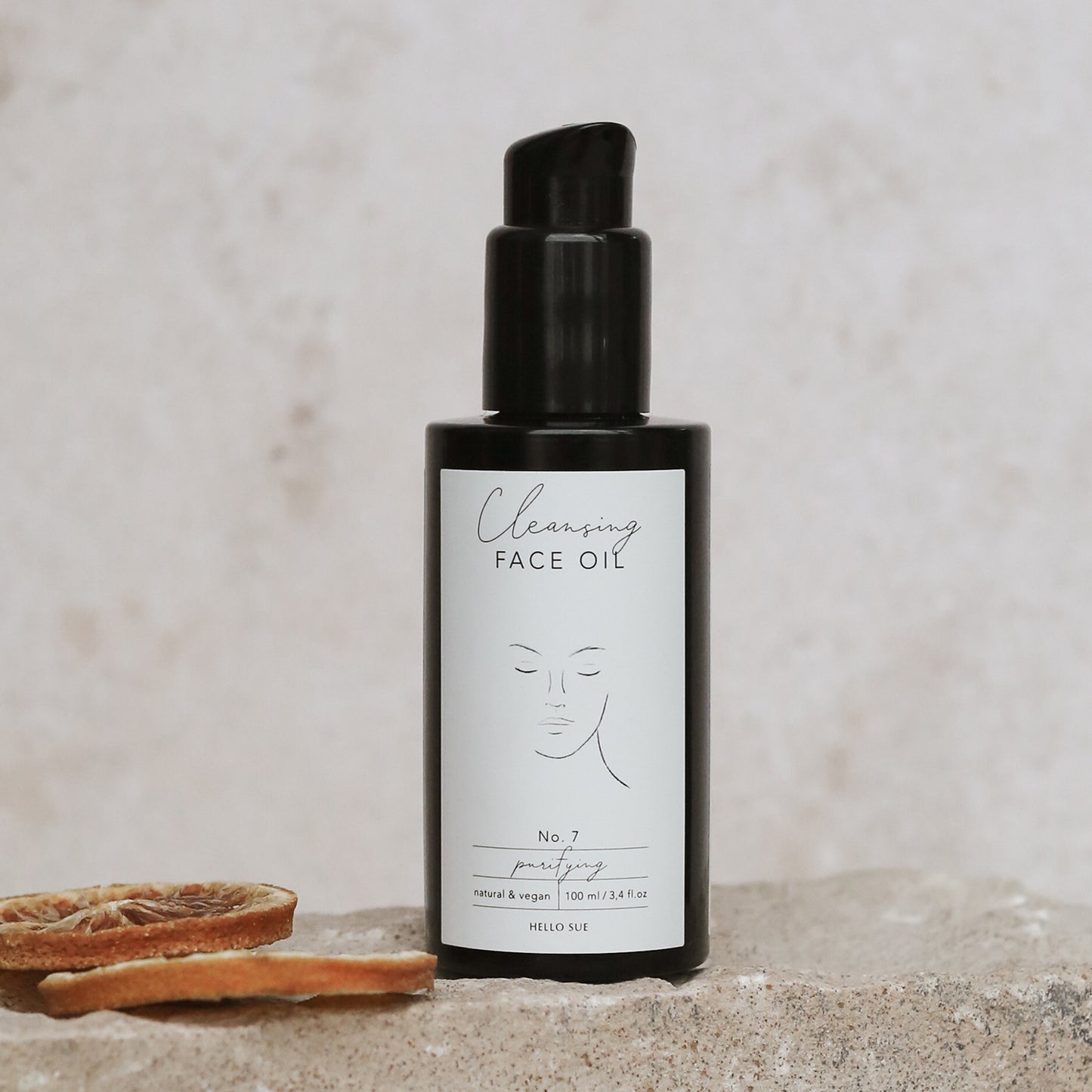 No. 7 Cleansing Face Oil | Hello Sue