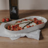 Servierschale Calma klein mit überbackenem Feta, Zucchini, Tomaten und Rosmarin als Ofengericht
