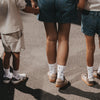 Familienlook mit weißen Eulenschnitt Socken mit schwarzen Herzen