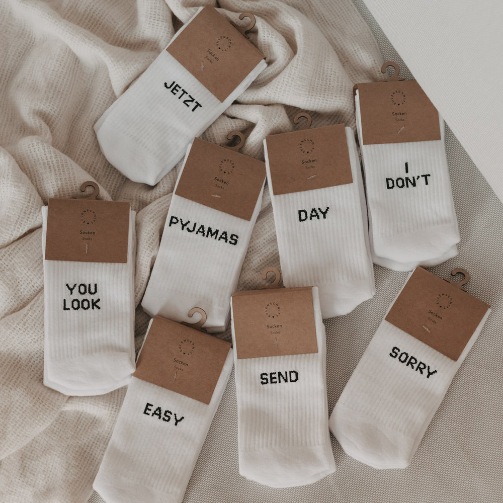 Socken weiß I don't work here