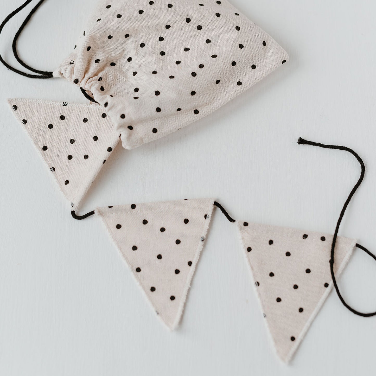 Wimpelkette Punkte aus Stoff