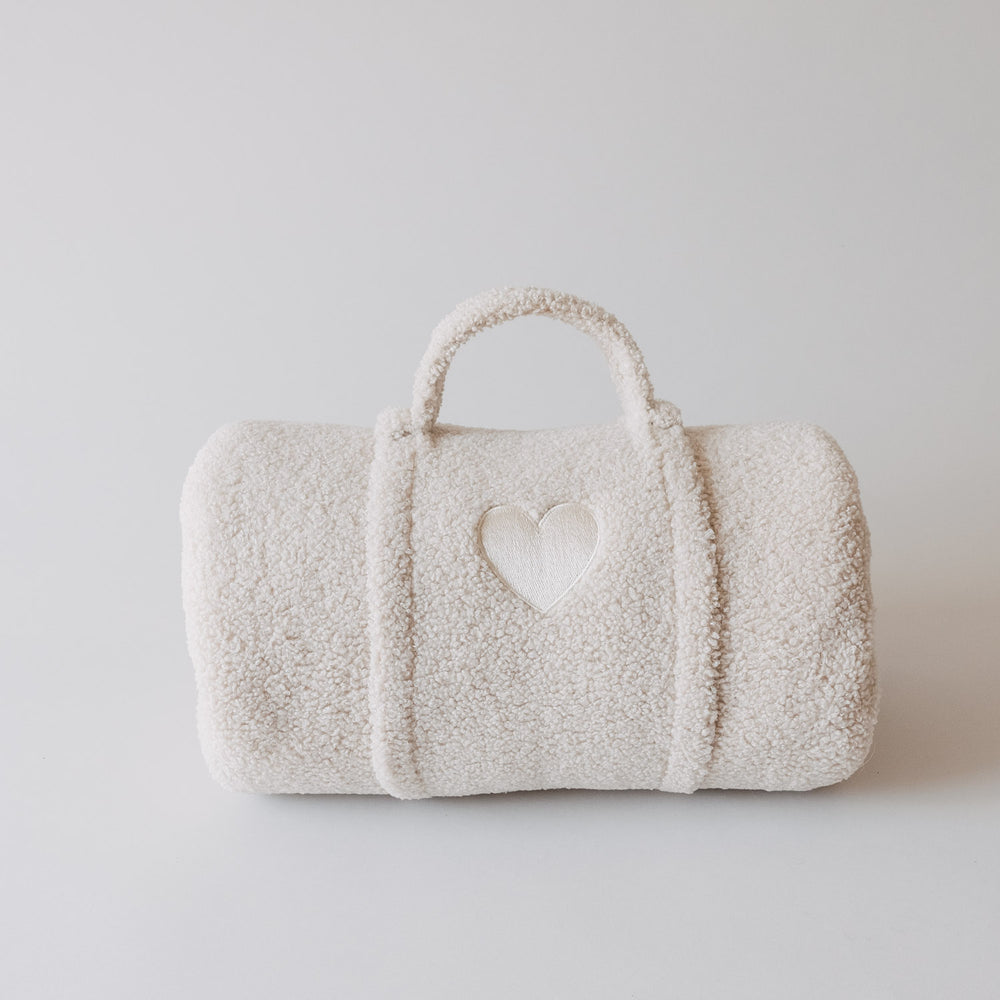 Hundedecke creme aus Teddyfleece mit Herzdetail, weich und kuschelig