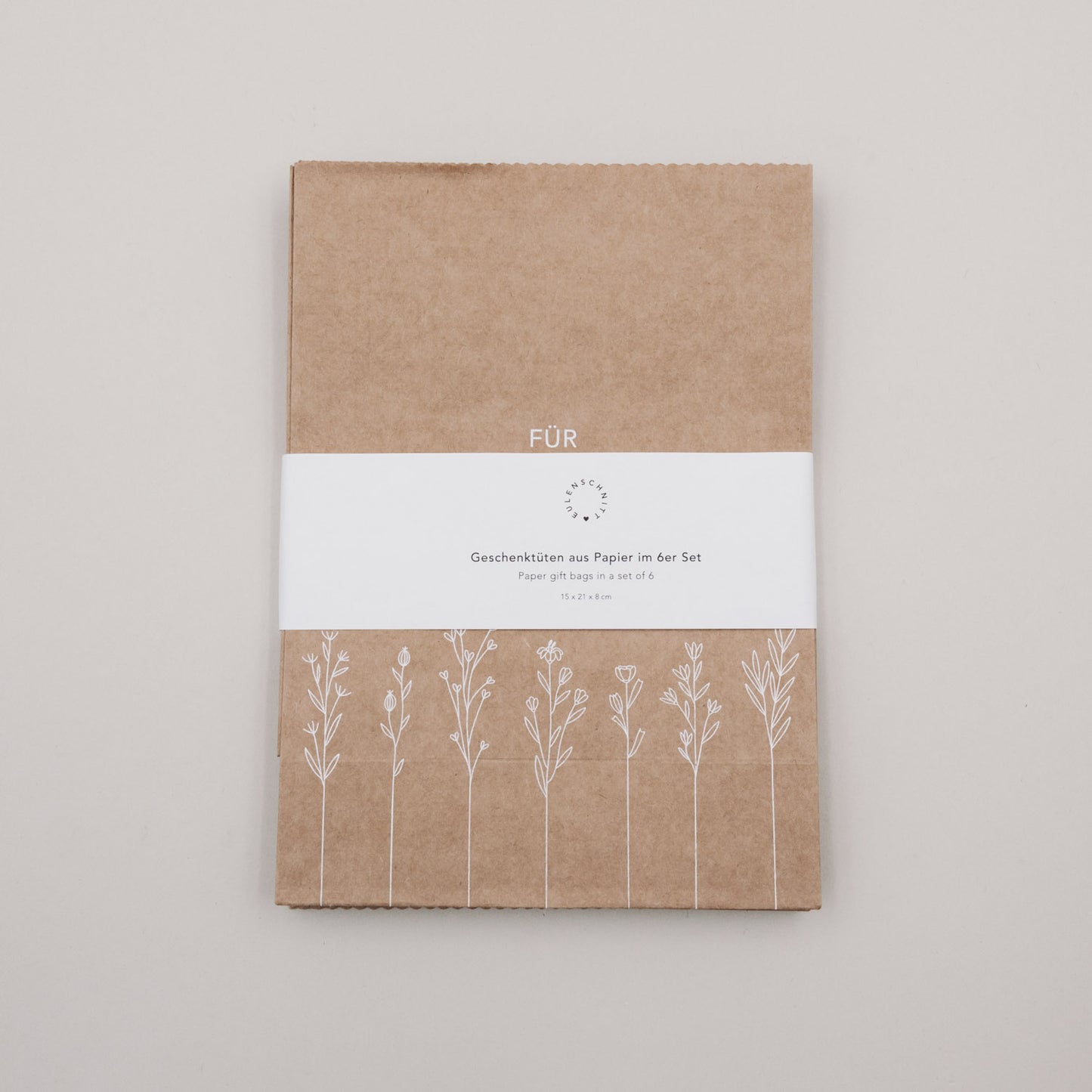 Oster Papiertüten aus braunem Kraftpapier mit feinen Osterillustrationen im 6er Set