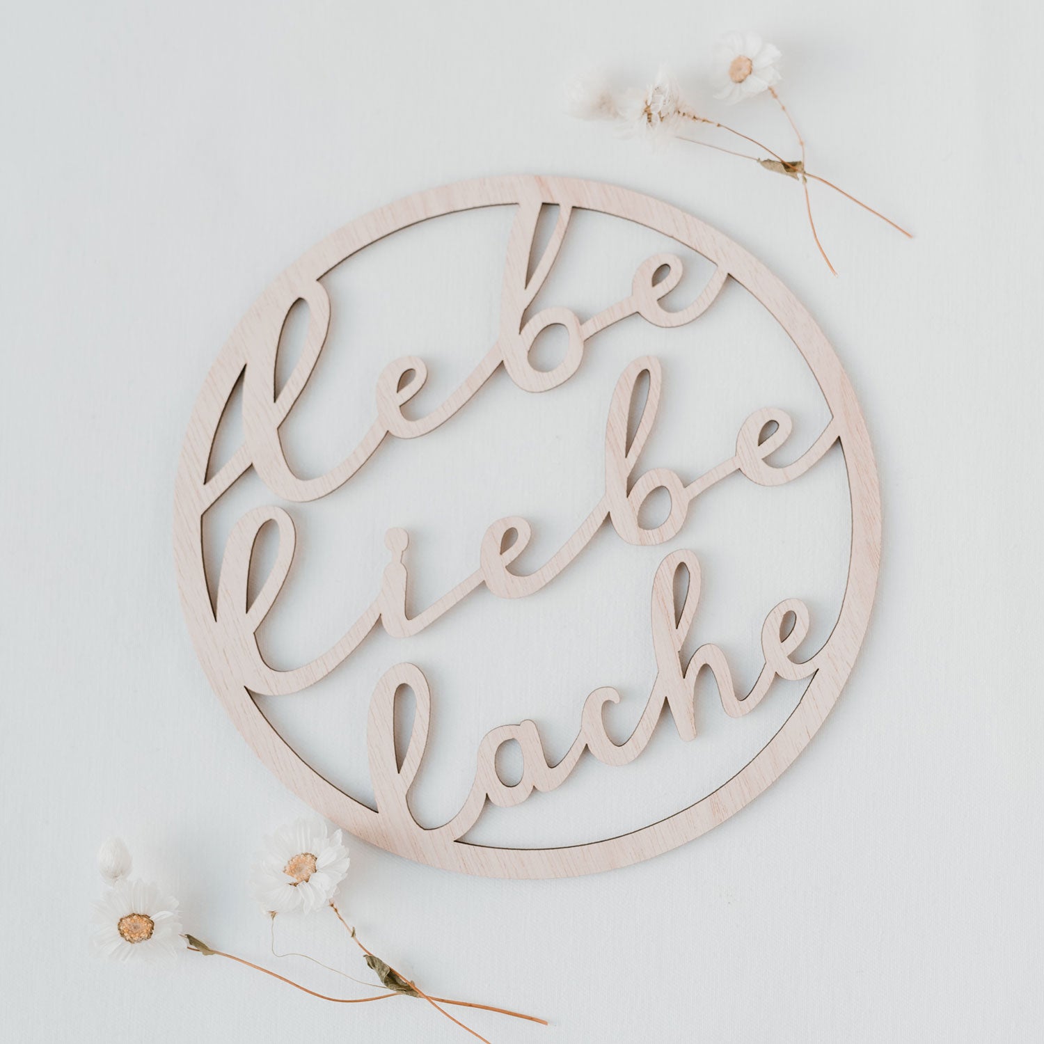 Couronne en bois Lebe Liebe Lache