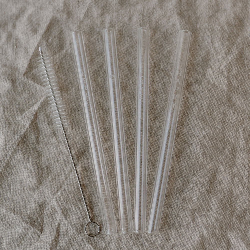 Strohhalme Hello Love aus Glas 13cm im 4er Set