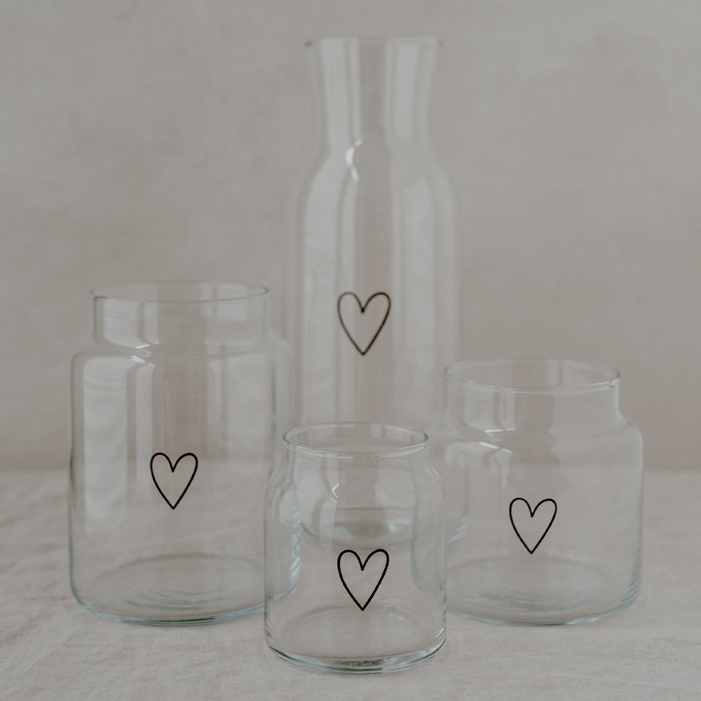 Vase en verre avec un coeur