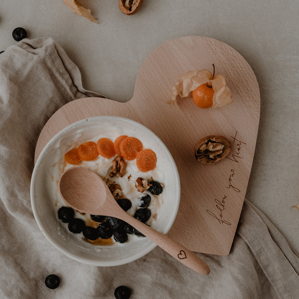 Frühstücksbrett Herz Follow your heart